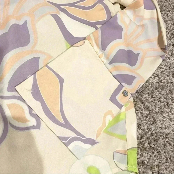 FLORAL Print Shirt - Picture 8 of 12